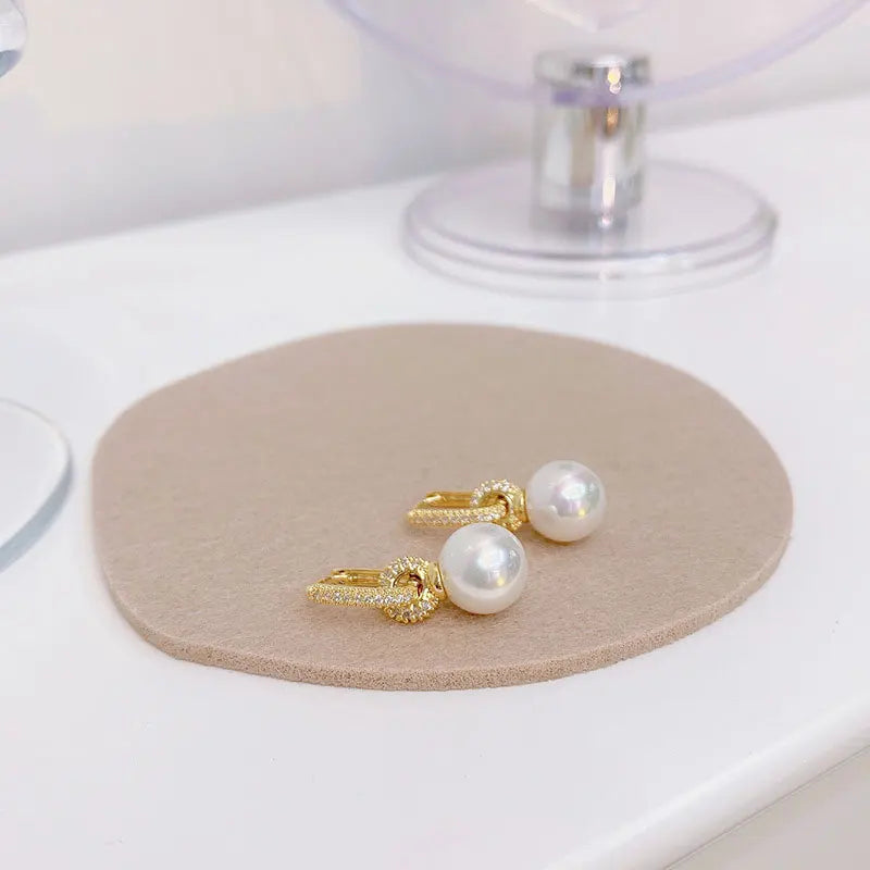 JUWANG Round Shape Romantic Exquisite Zircon Earring For Lady Temperament Shine 14K Real Gold Luxury Pearl Trend Earring Pendant