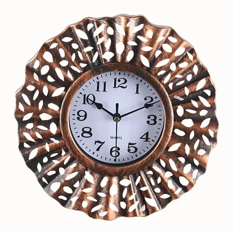 Wall clock European living room Personality creative Fashion clock Silent art bedroom living room Kitchen wall decoration