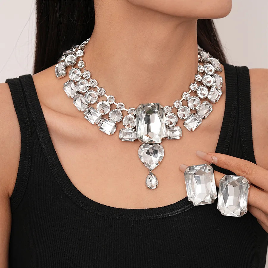 DREJEW Exaggerated Inlaid Rhinestone Heart Jewelry Set for Women Geometric Personality Earring European and American Necklace