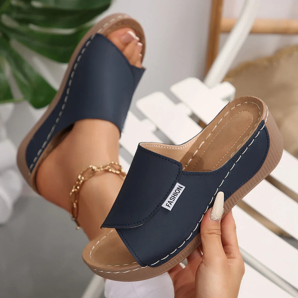 Women Wedge Slippers Summer  New Fashion Slippers Open Toe Breathable Sandals Comfortable Buckle Woman Shoes Slides Women