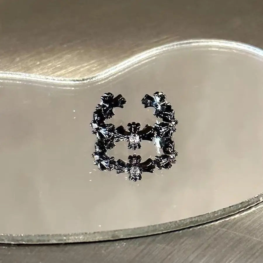 WANZHI 1/2PCS Gothic Black Cross Open Rings for Women and Men Exquisite Imbue Diamond Ring Fashion Jewelry Accessories Gifts