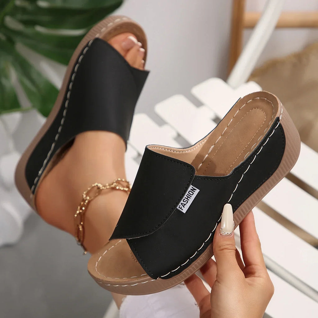 Women Wedge Slippers Summer  New Fashion Slippers Open Toe Breathable Sandals Comfortable Buckle Woman Shoes Slides Women