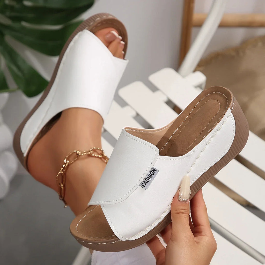 Women Wedge Slippers Summer  New Fashion Slippers Open Toe Breathable Sandals Comfortable Buckle Woman Shoes Slides Women
