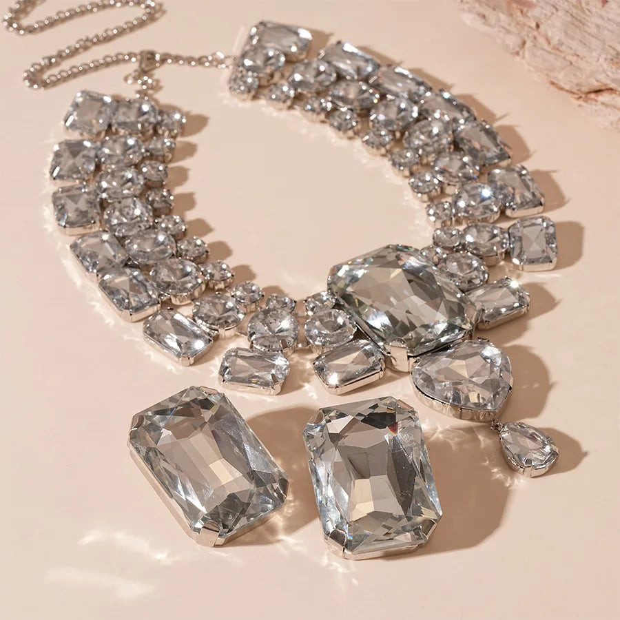DREJEW Exaggerated Inlaid Rhinestone Heart Jewelry Set for Women Geometric Personality Earring European and American Necklace