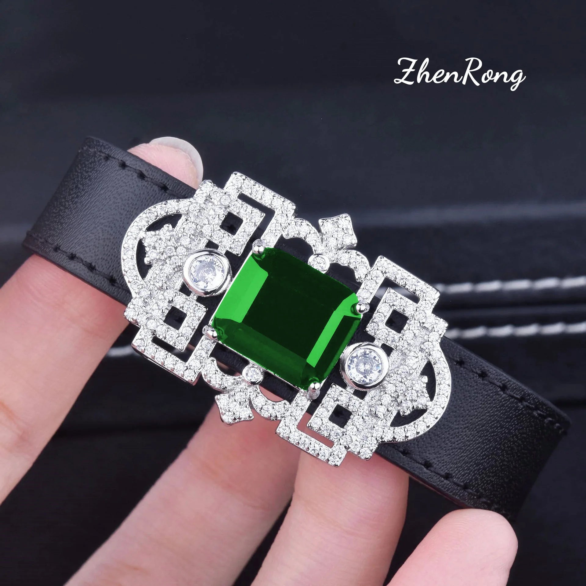 Foydjew Luxury Jewelry Women Artificial Emerald Choker Wristband Collar Pendant Necklaces Inlaid Zircon Leather Belt Bracelets