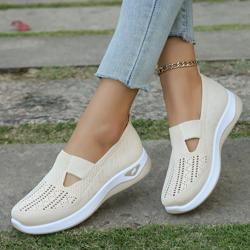 Summer women's casual sports shoes simple  light and solid women's shoes for sale throughout the four seasons with free shipping