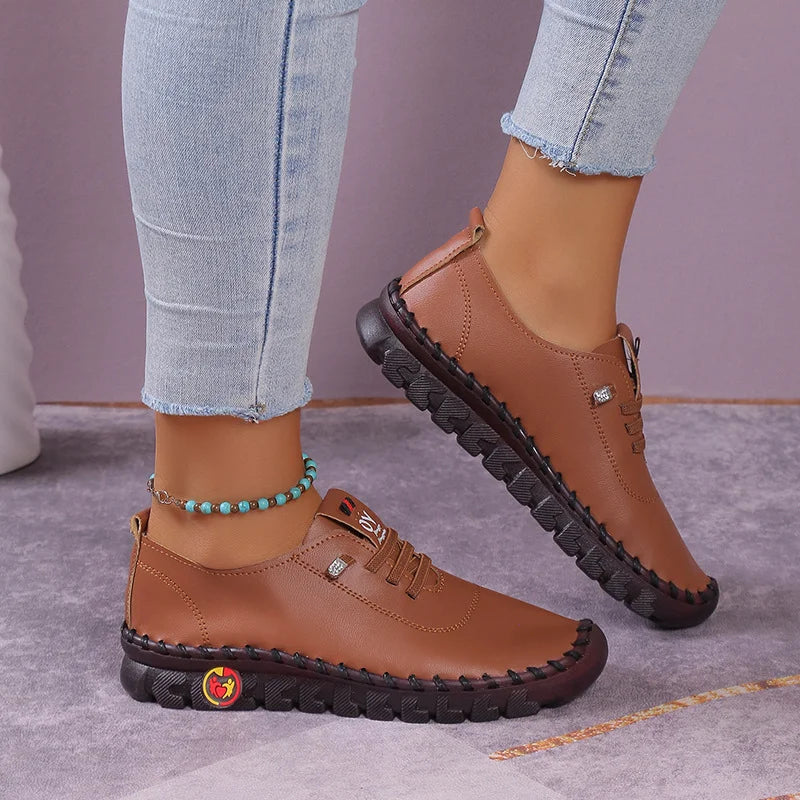 Women Sneakers 2026 New Designer Shoes Loafers Soft-soled Roman Breathable Outdoor Women Retro Big Size Single Shoes for Women