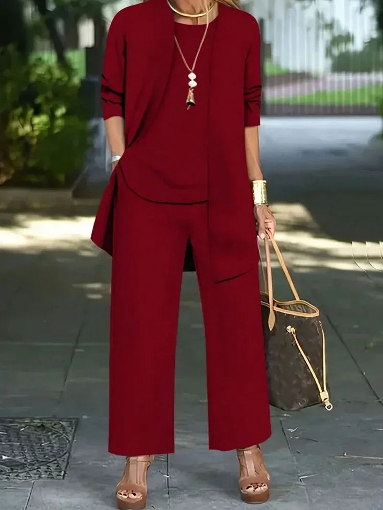 Plus Size Women's Light Casual Outfit