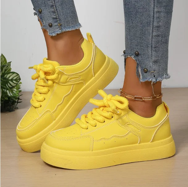 Women's Lightweight Sneakers with Cushioned Sole