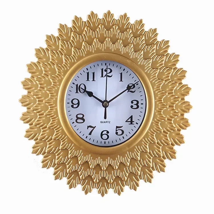 Wall clock European living room Personality creative Fashion clock Silent art bedroom living room Kitchen wall decoration