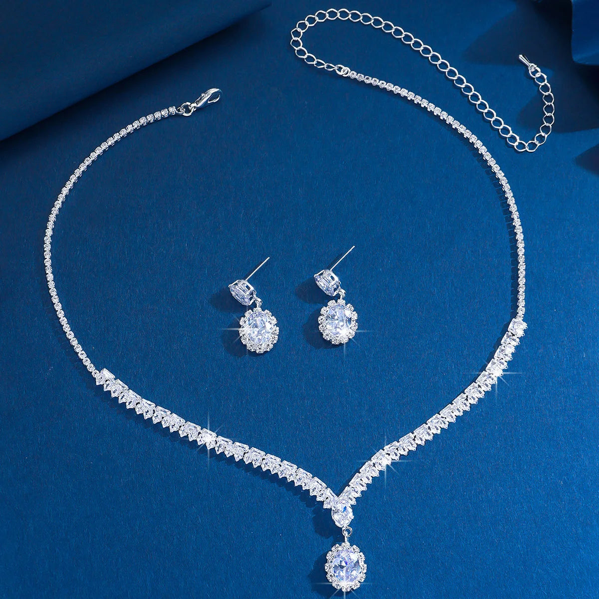 Zircon necklace and earrings set - luxurious style collar chain, high-end style neck accessory, women's jewelry