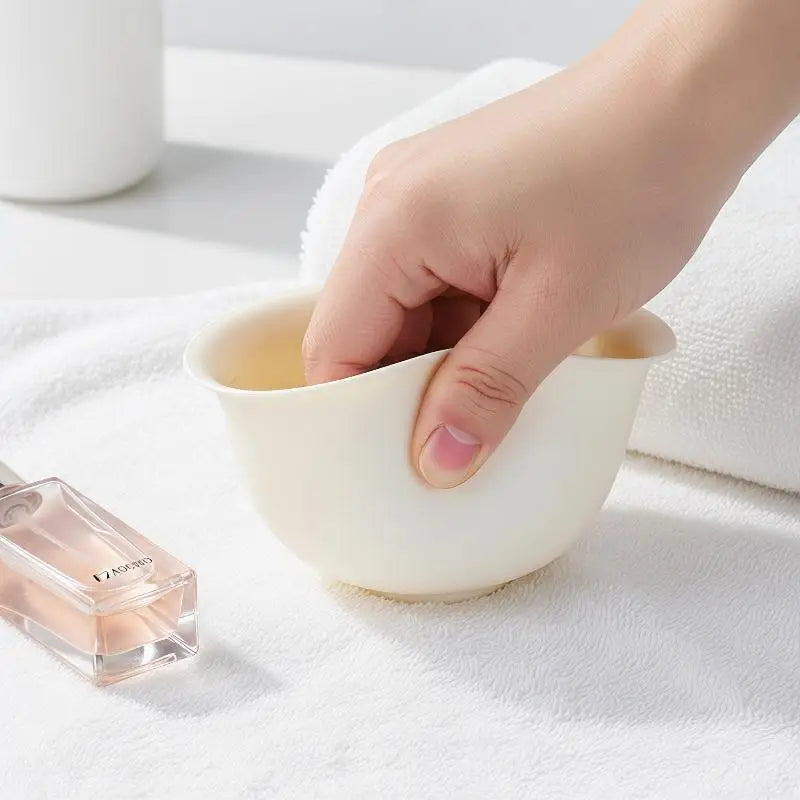 Silicone Mixing Bowl for Face Masks with Facial Applicator Spatula Perfect for DIY Beauty Supplies at Home