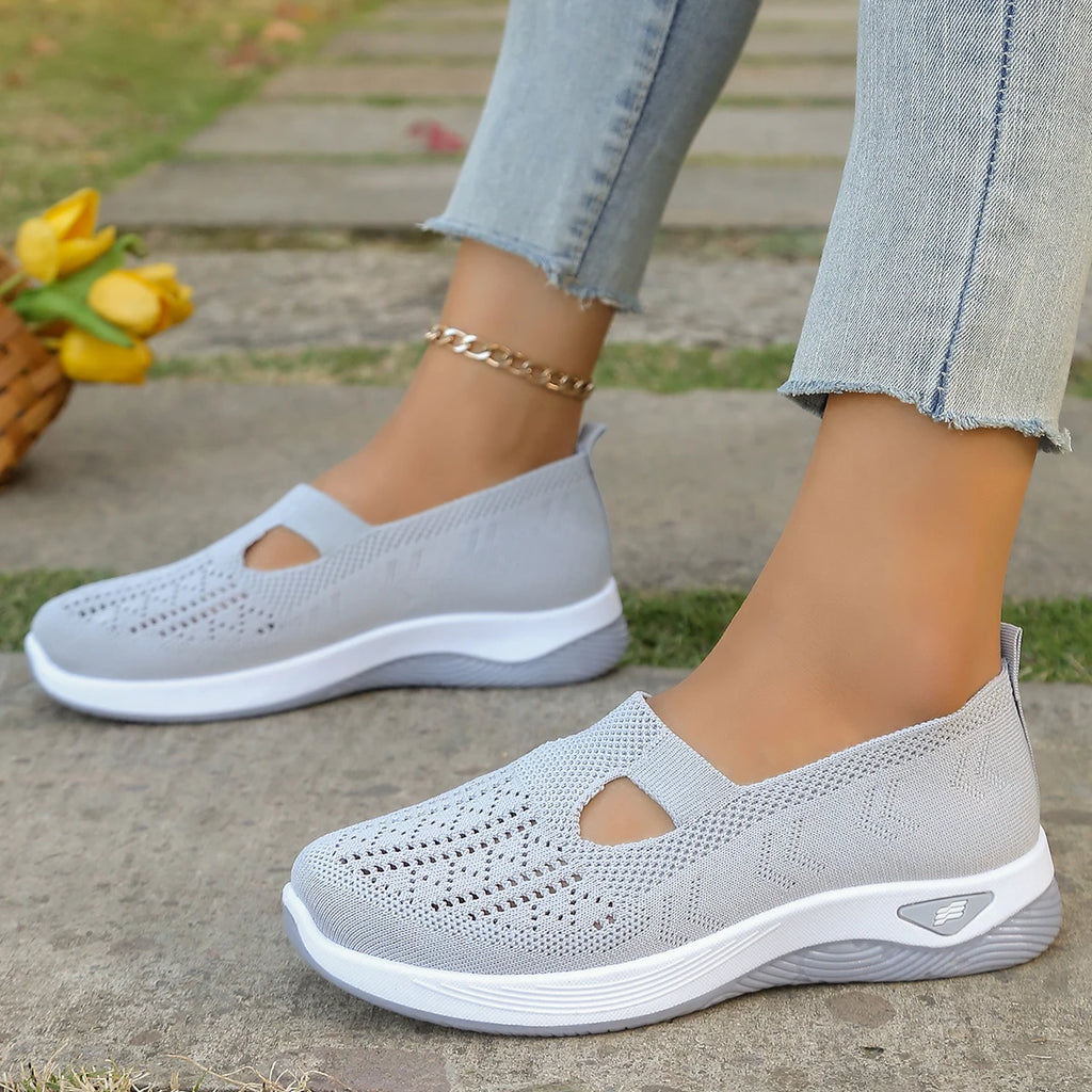 Summer women's casual sports shoes simple  light and solid women's shoes for sale throughout the four seasons with free shipping