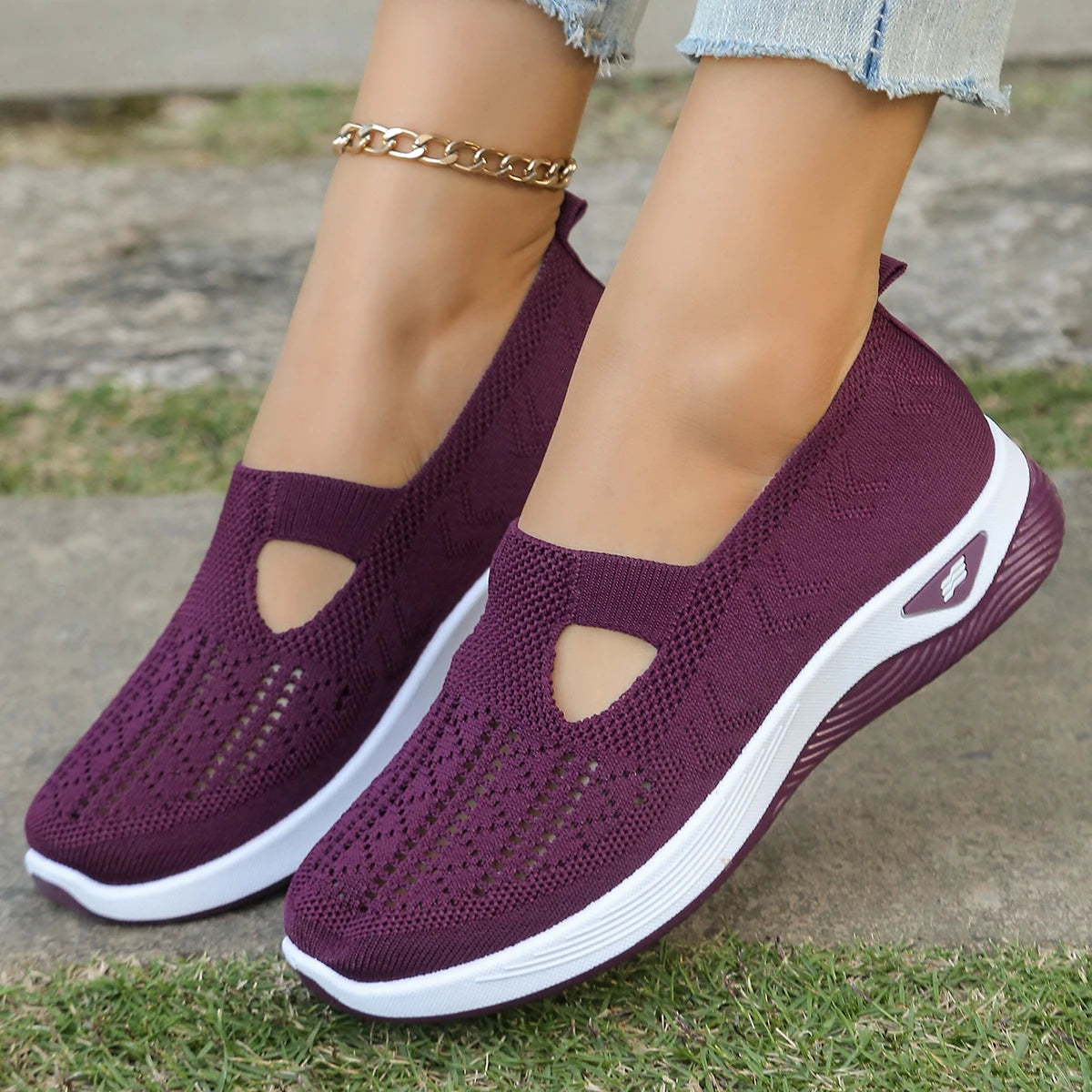 Summer women's casual sports shoes simple  light and solid women's shoes for sale throughout the four seasons with free shipping