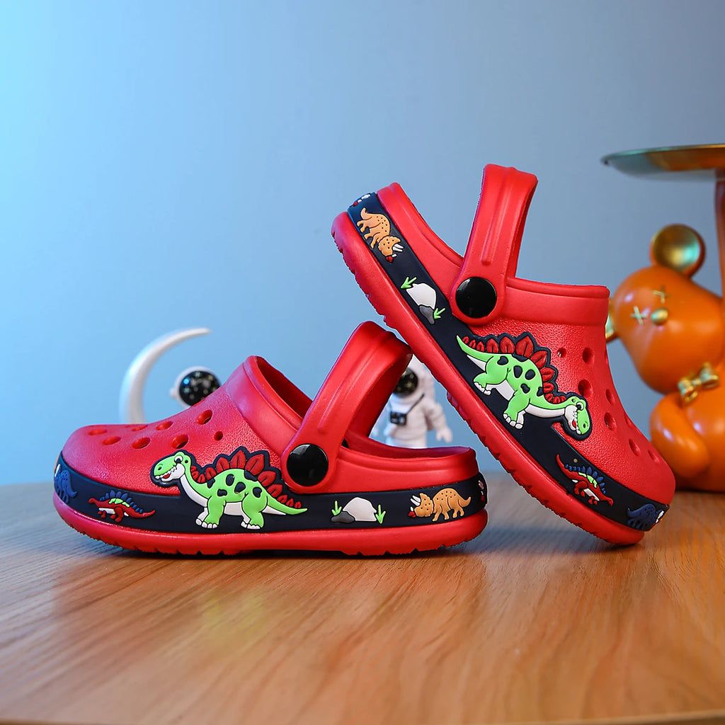 Boys' summer cartoon leisure beach garden cave shoes, comfortable and lightweight, non slip sandals
