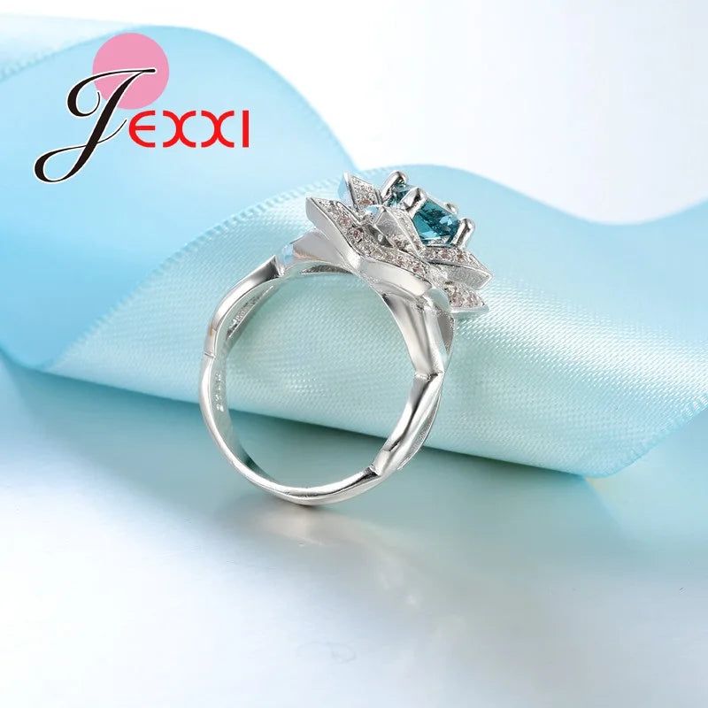 Elegant Rings with Rhinestone Crystal Gold Color Wedding Rings for Women  Fine Jewelry Engagement Accessories