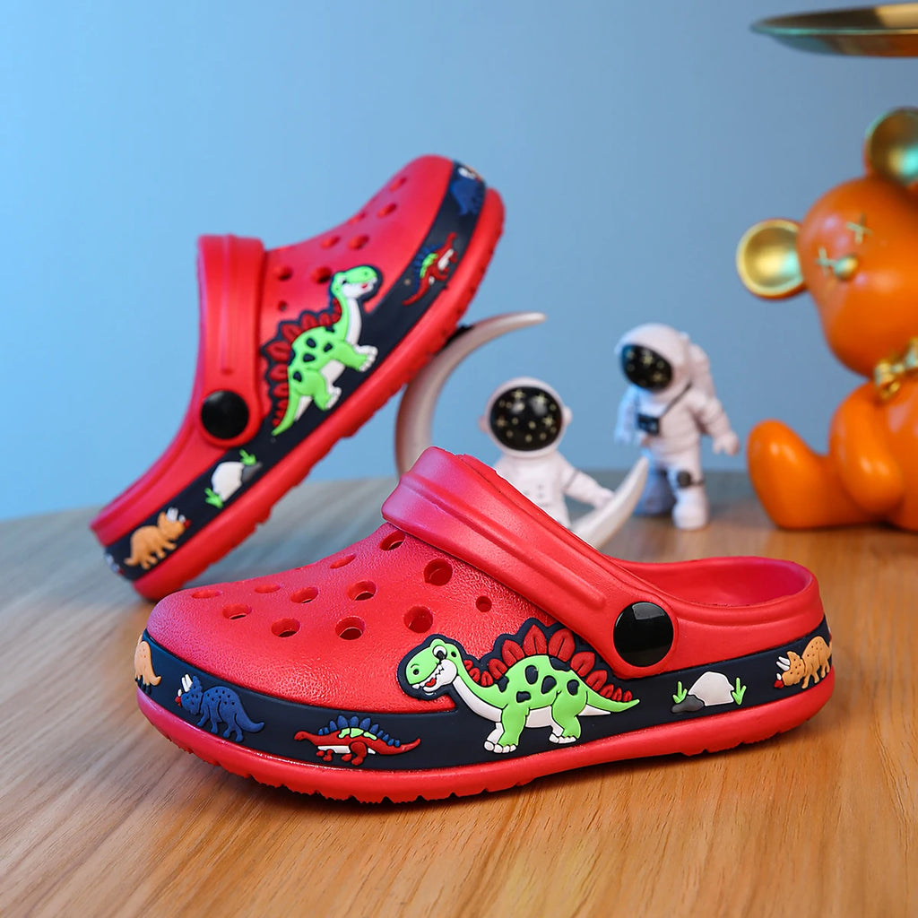Boys' summer cartoon leisure beach garden cave shoes, comfortable and lightweight, non slip sandals
