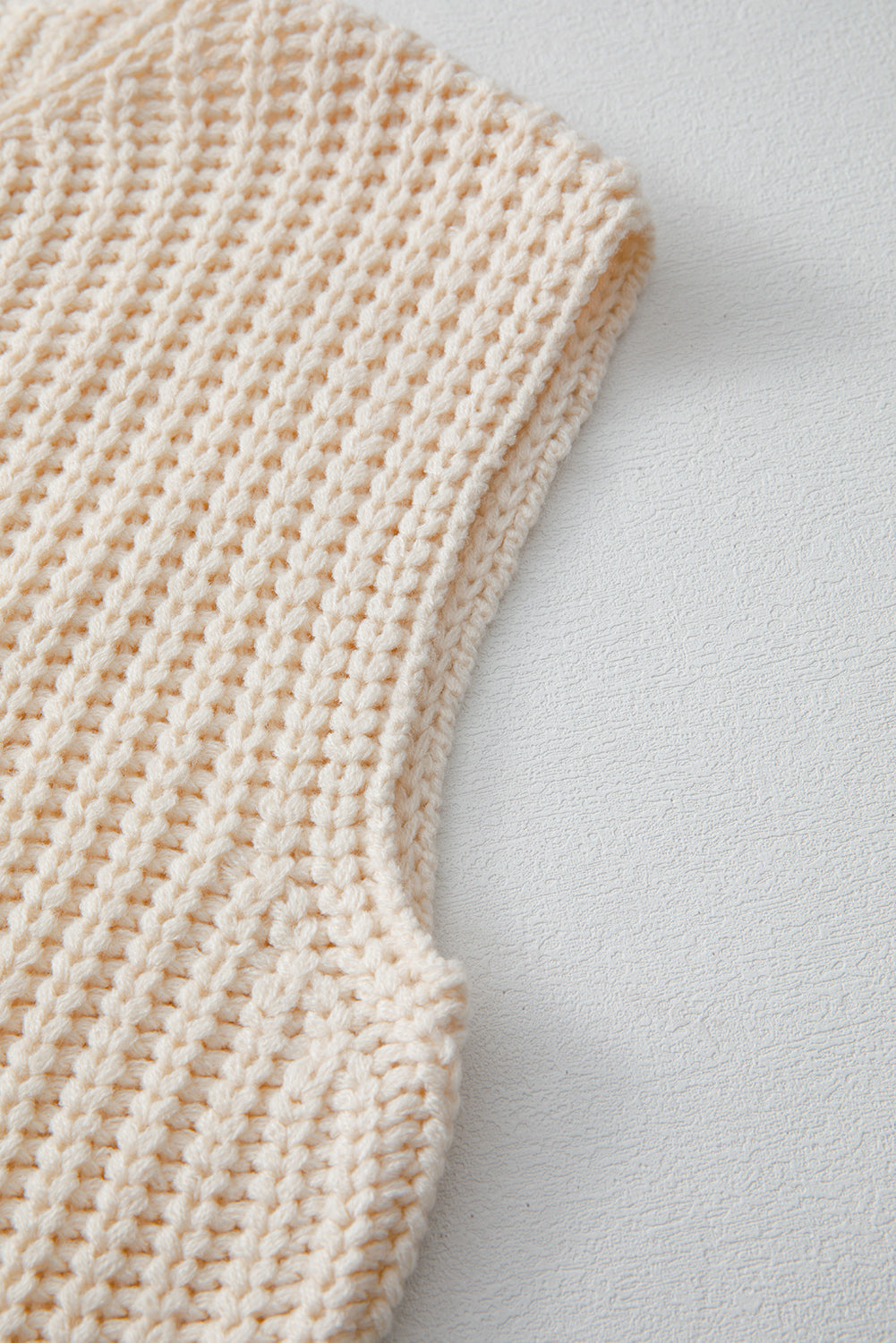 White knitted Sweater Vest